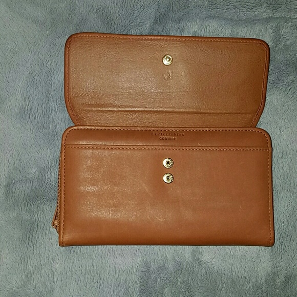 Rolfs Trifold Wallet - Picture 3 of 5
